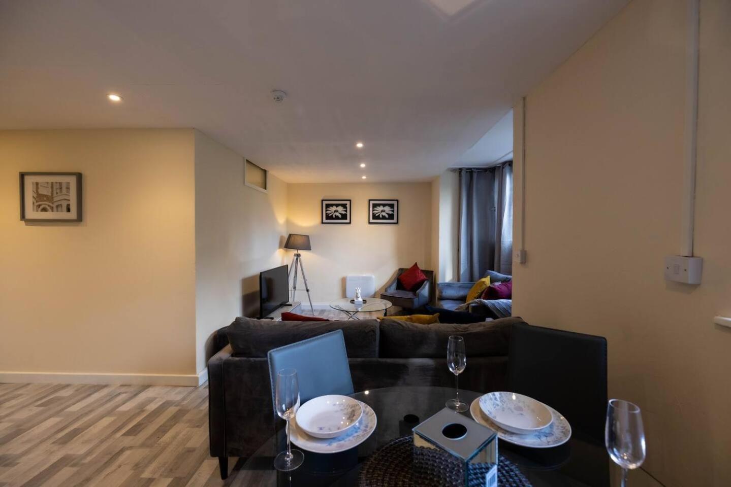3 Bedroomflat-Free Parking-Wifi-Parking-8People Λονδίνο Εξωτερικό φωτογραφία