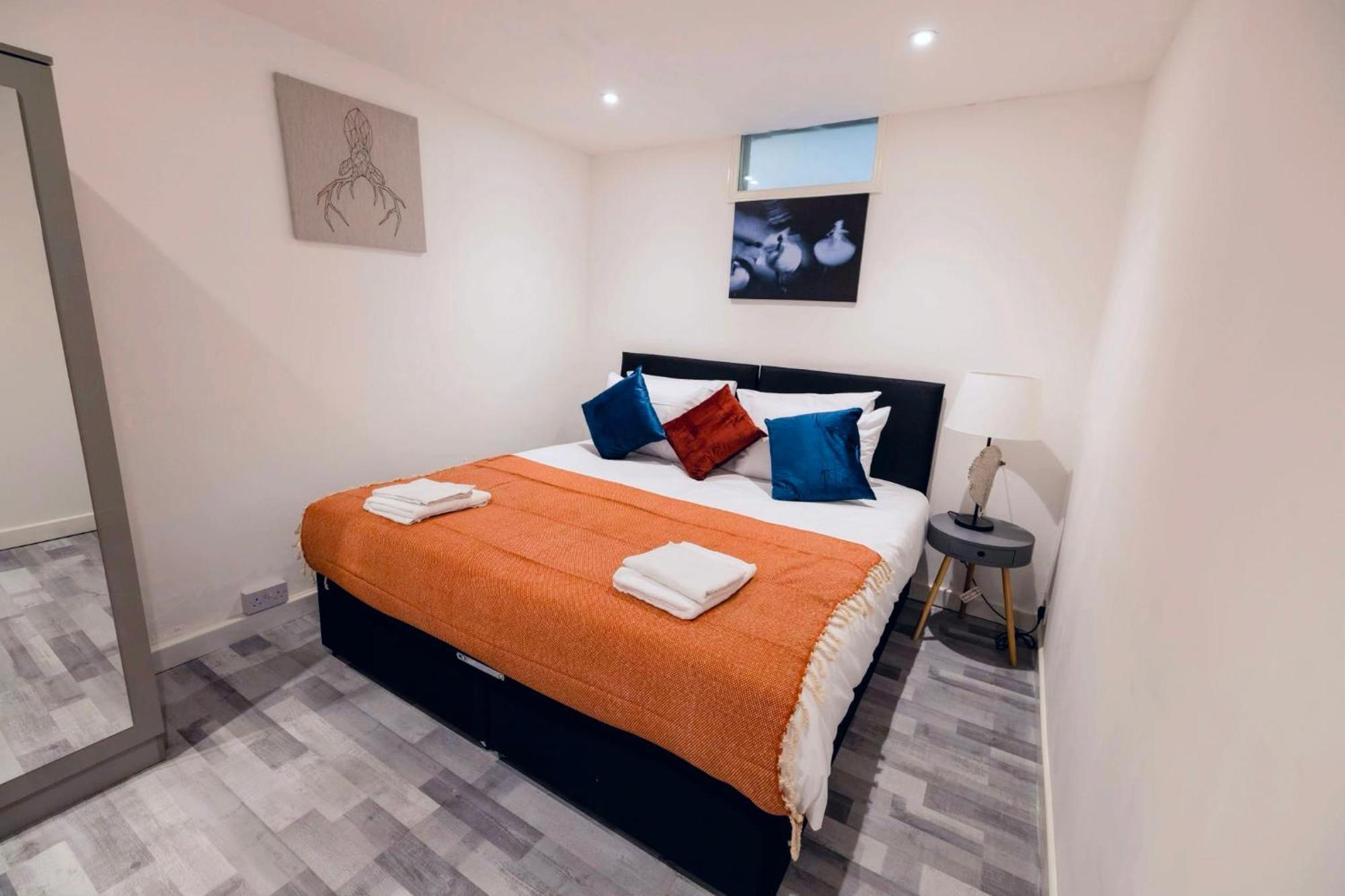 3 Bedroomflat-Free Parking-Wifi-Parking-8People Λονδίνο Εξωτερικό φωτογραφία