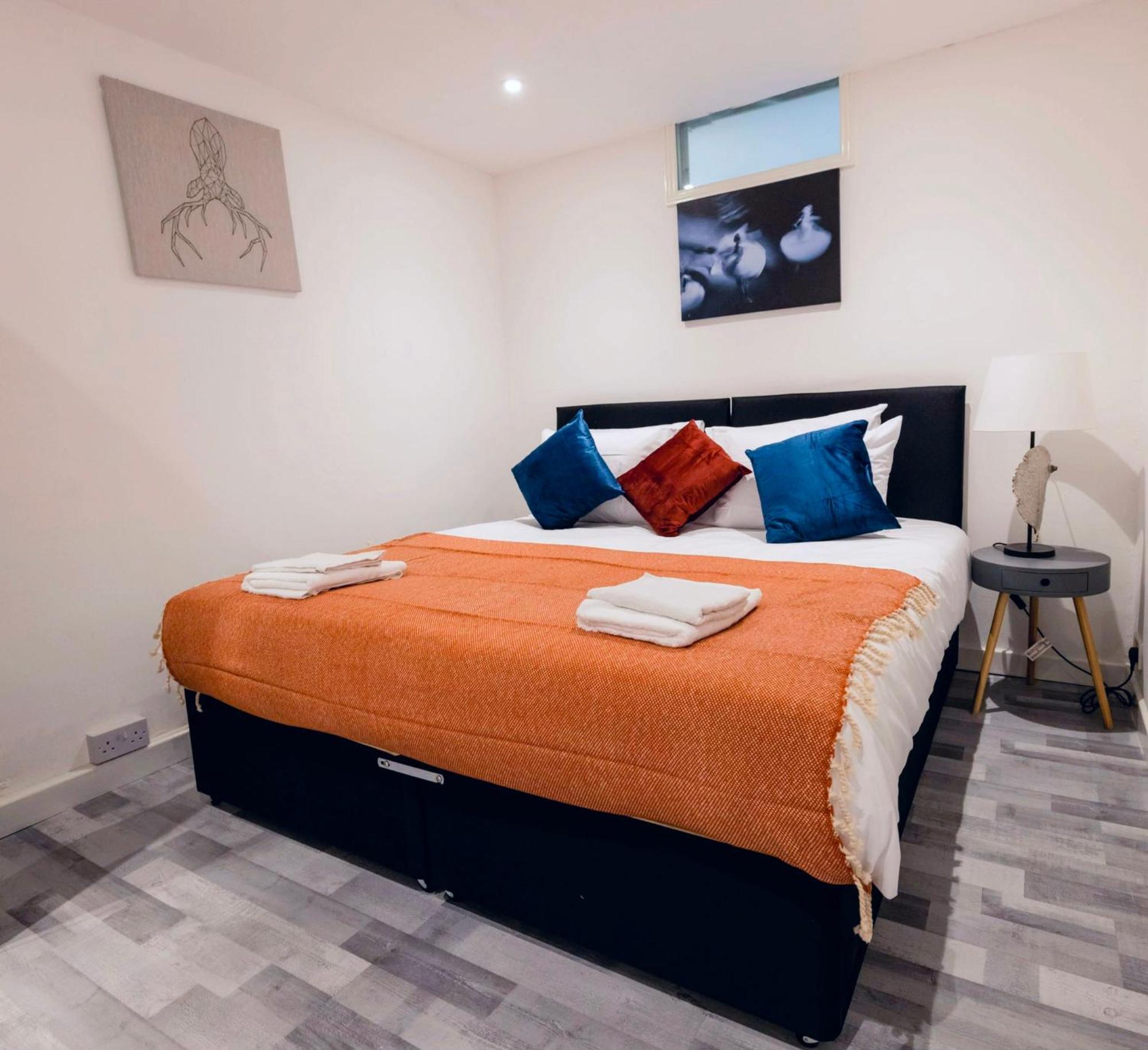 3 Bedroomflat-Free Parking-Wifi-Parking-8People Λονδίνο Εξωτερικό φωτογραφία